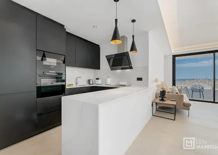 Modern 2B Apt In The Heart Of Puerto Banus