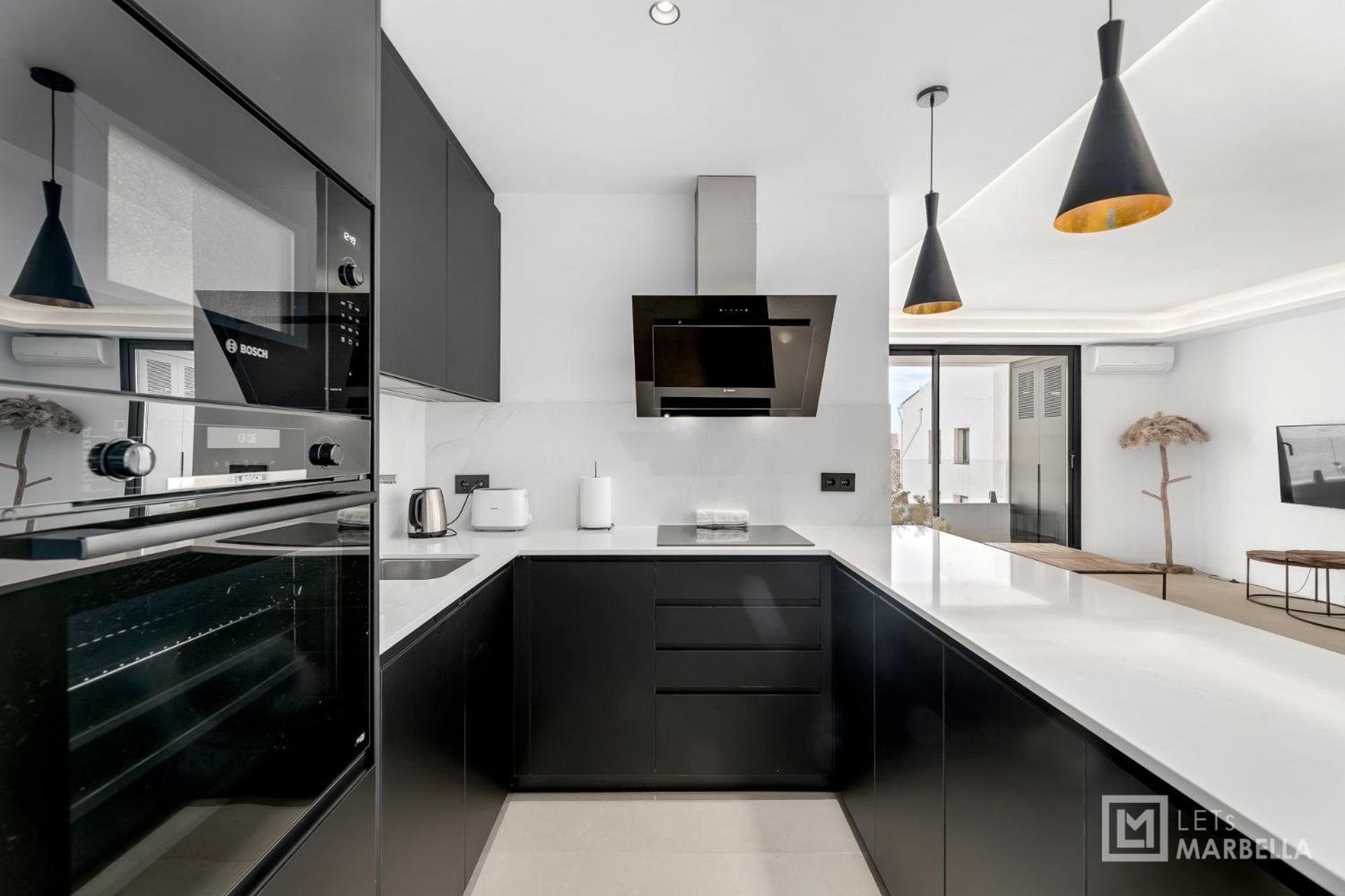 Modern 2b In The Heart Of Puerto Banus *