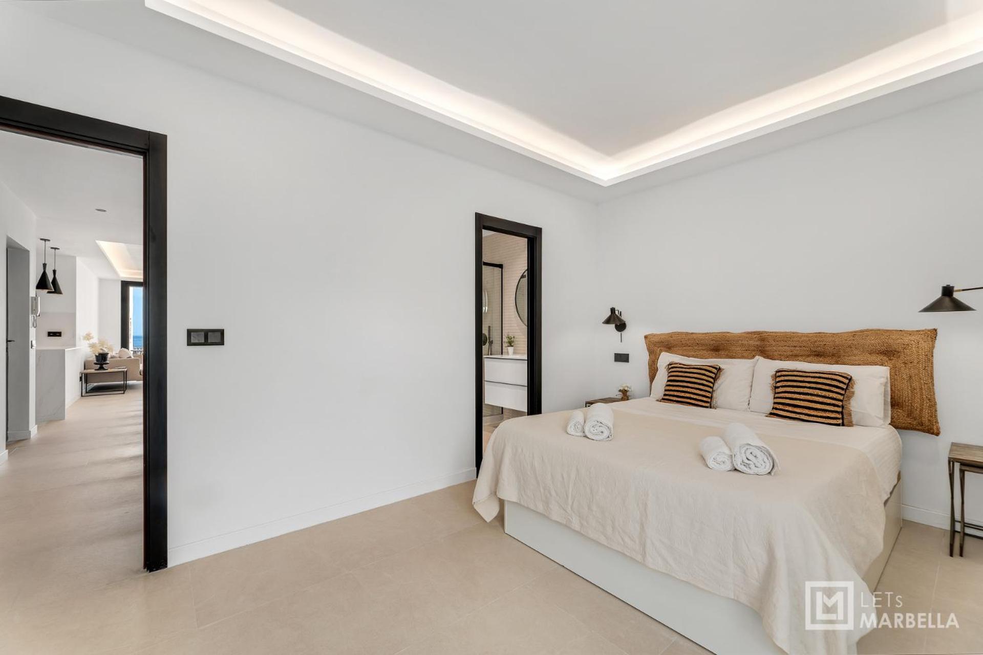Modern 2b In The Heart Of Puerto Banus
